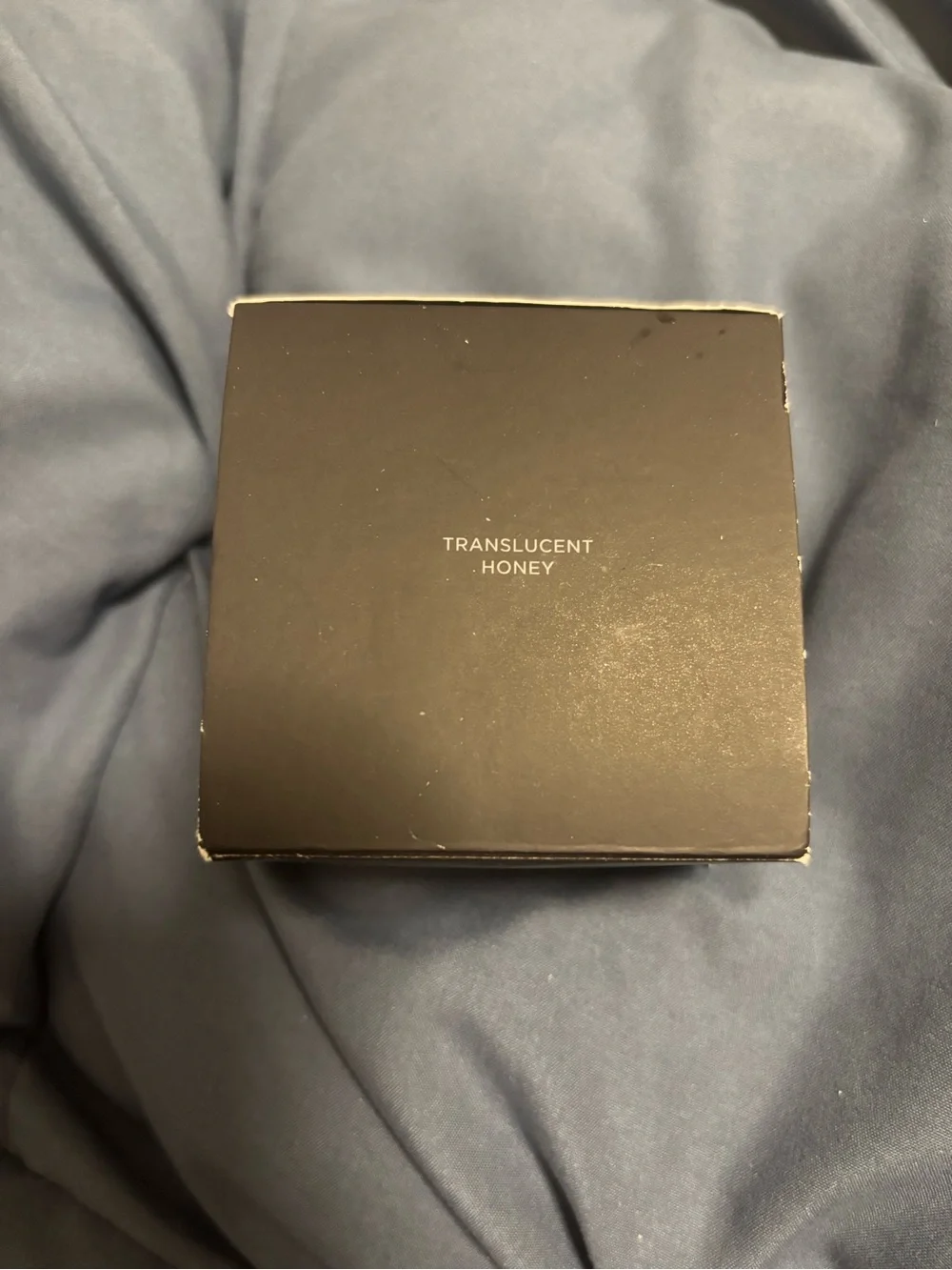 Laura Mercier Translucent honey Loose Setting Powder -